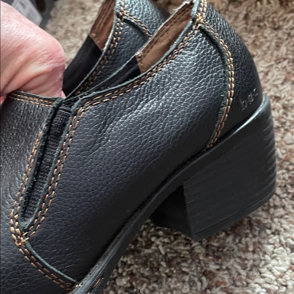 b.o.c. Women's Dark Brown Leather Clogs - Picture 5 of 5